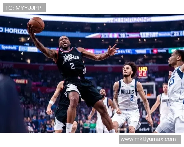 莱昂纳德季前赛上半场狂砍五记三分球平上赛季单场最佳表现